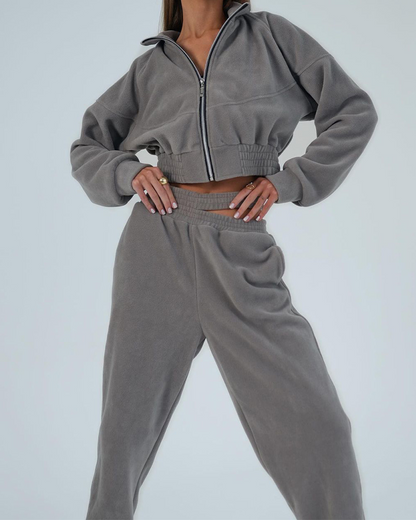 Shaking Fleece Hollow Sports Suit