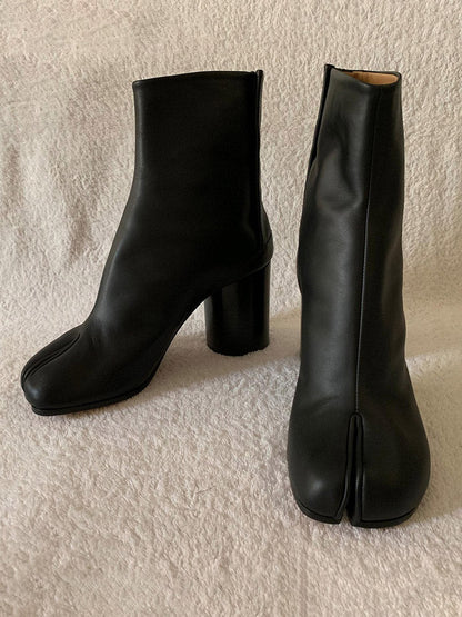 Split Toe Tabi Chunky Heel Boots