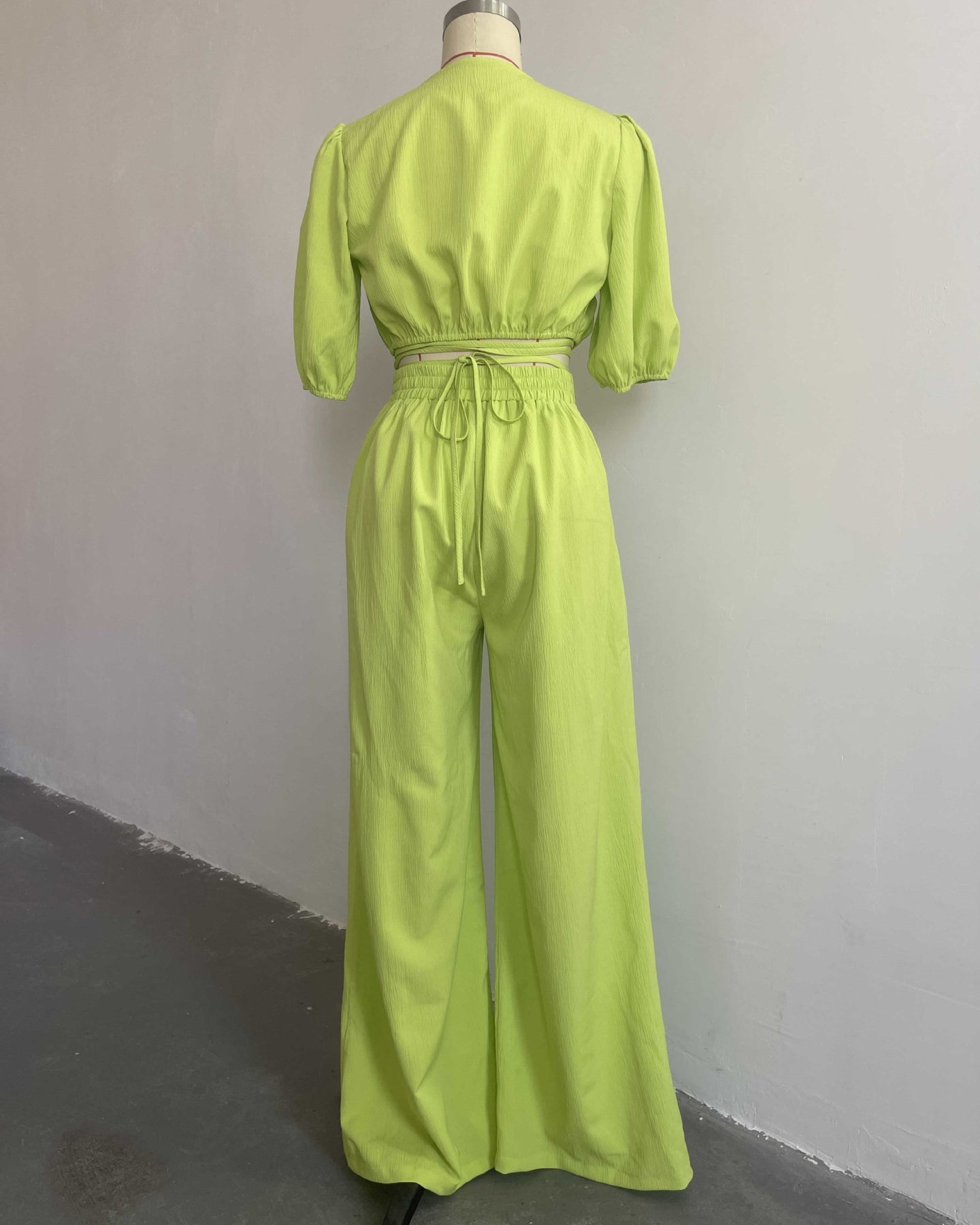 V-Neck Short-Sleeved Wide-Leg Pants Suit