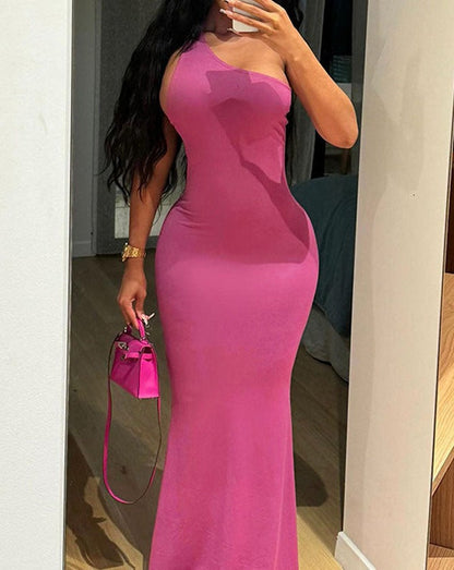 One Shoulder Fishtail Hem Bodycon Dress