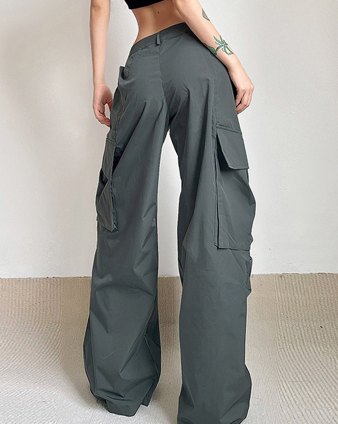 Solo Ovesized Cargo Parachute Pants