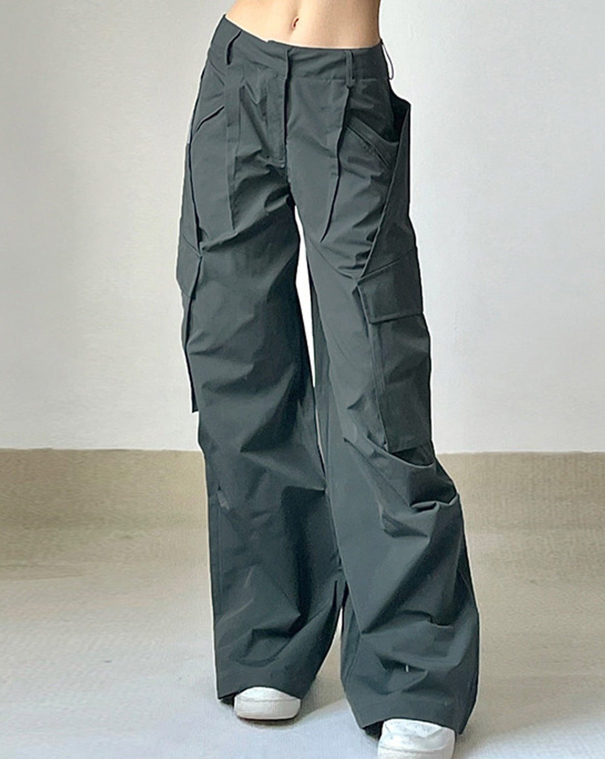 Solo Ovesized Cargo Parachute Pants