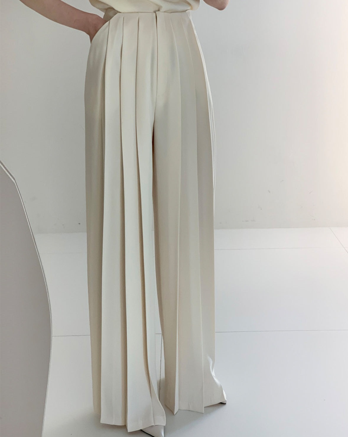 Pleated High Waist Wide Leg Pants White