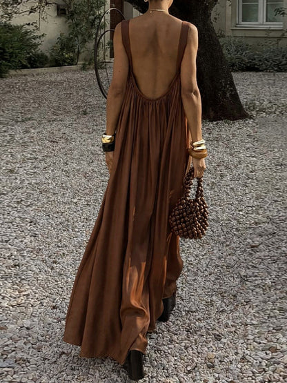 Solid Pleated Sleeveless Maxi Dress