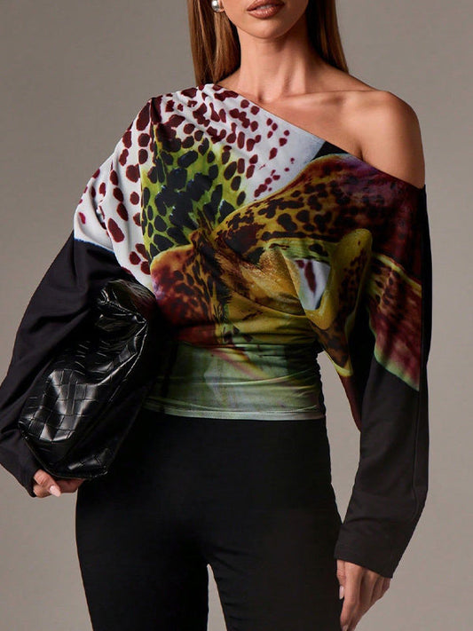 Printed Boat-Neck Tee