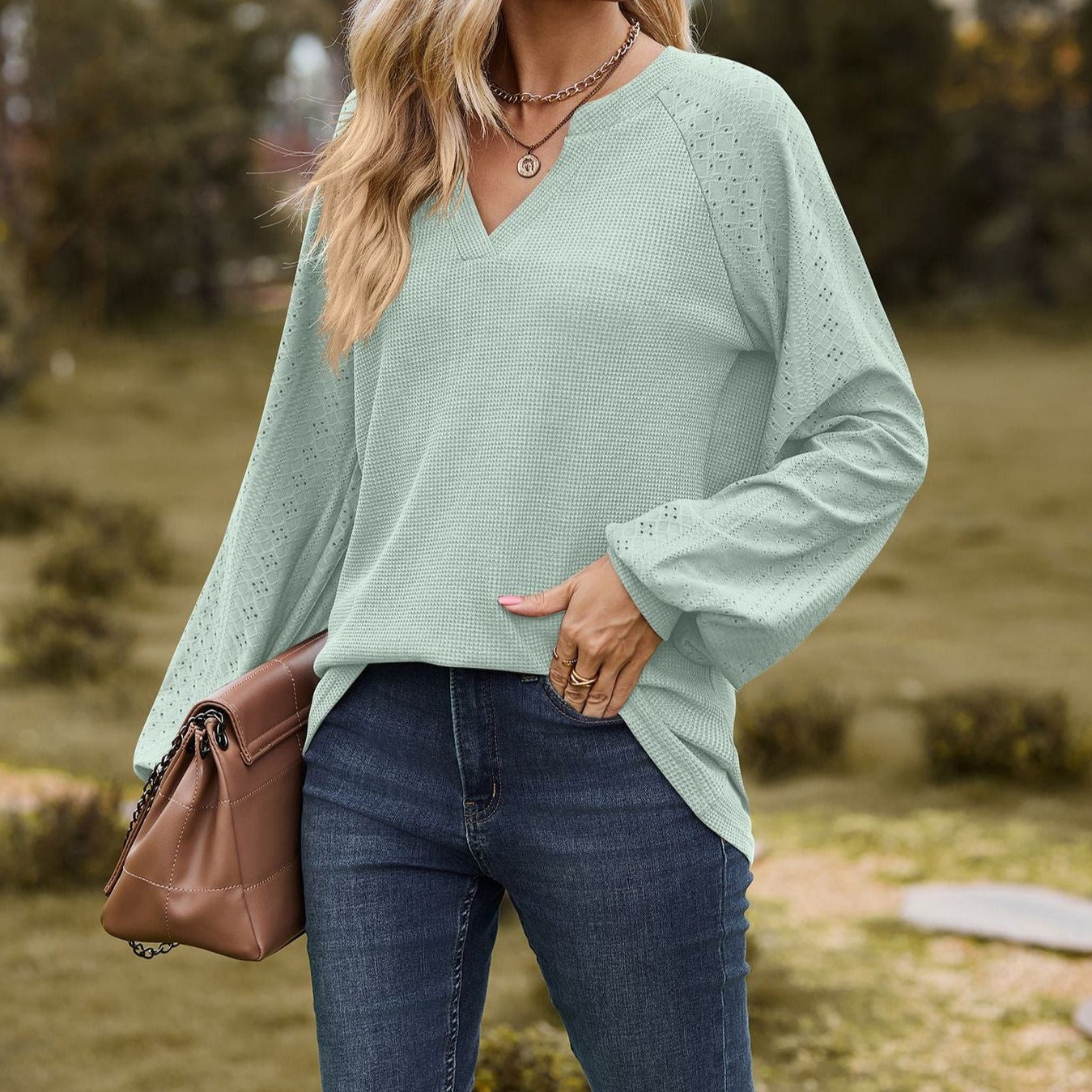 Women's V-neck Long Sleeves