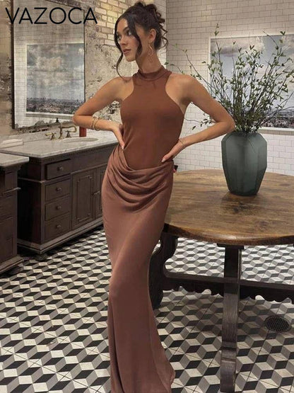 Kassi Turtleneck Maxi Dress