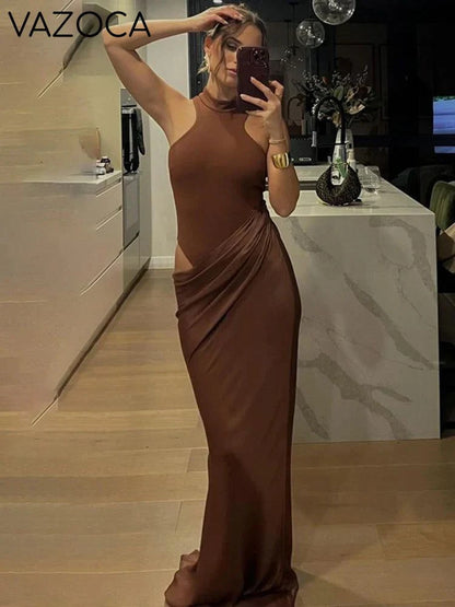 Kassi Turtleneck Maxi Dress