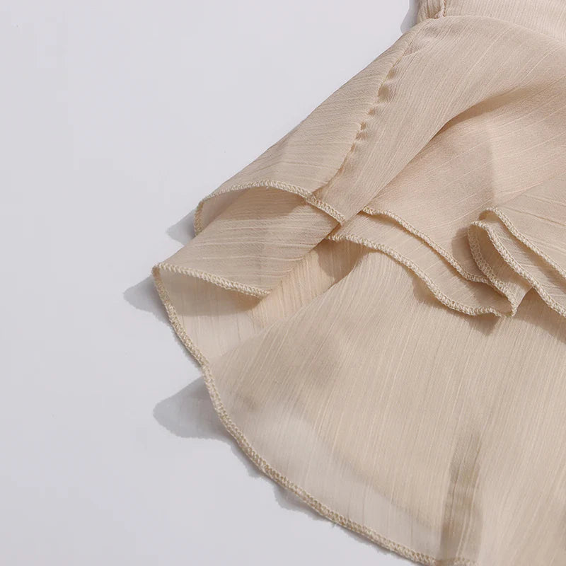Nina Ruffle Loose Blouse