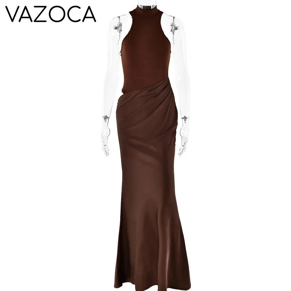 Kassi Turtleneck Maxi Dress