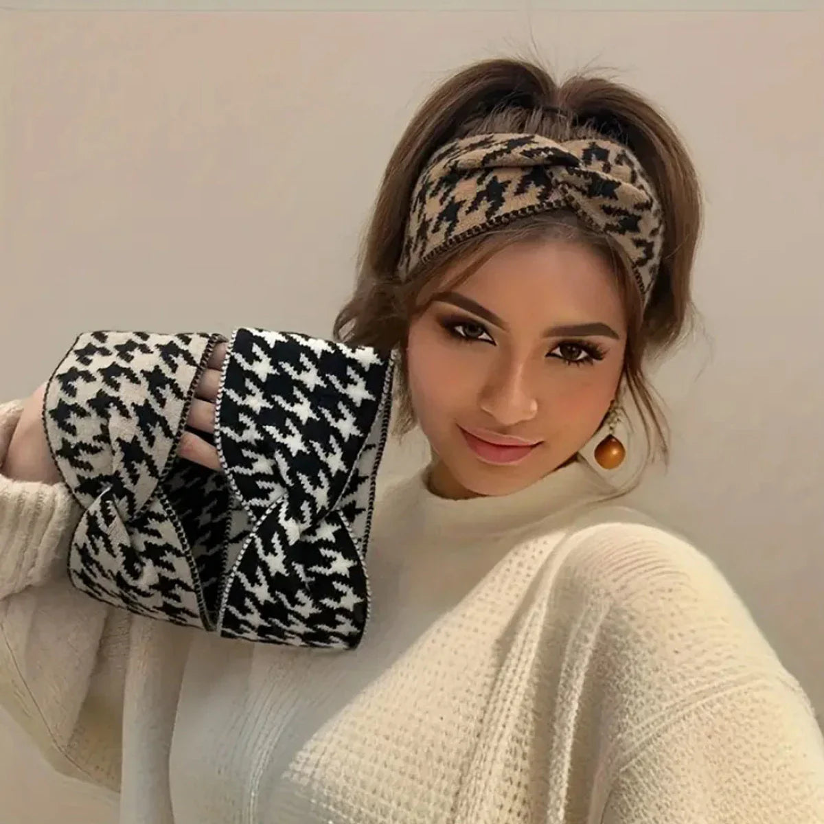 Retro Knitted Headband