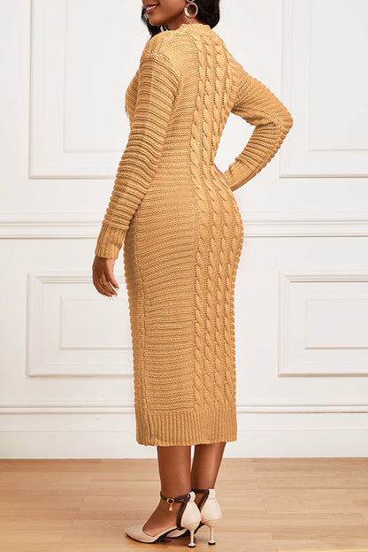 Classic Round Neck Cable Knit Midi Dress