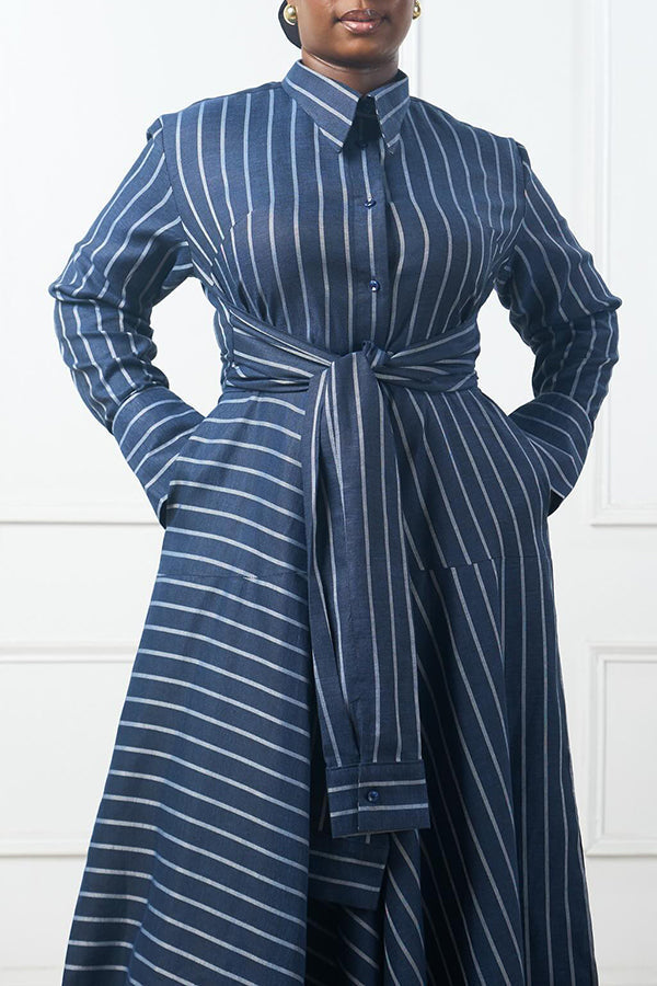 Lässiges Hemdblusenkleid mit Streifen und A-Linien-Saum