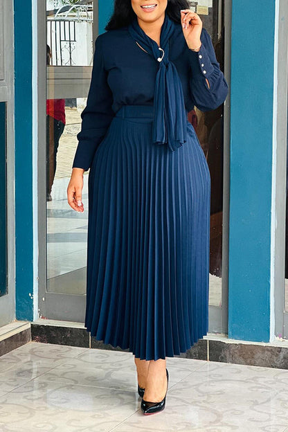 Elegant Lantern Sleeve Pleated Dress