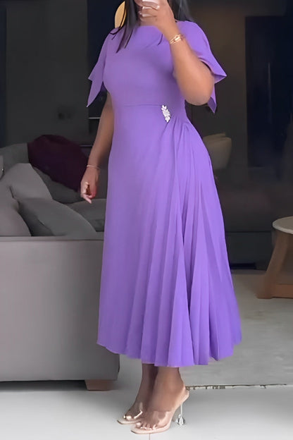 Elegant Pleated Solid Maxi Dress