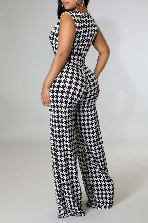 Stylish V-Neck Houndstooth sleeveless Jumpsuit