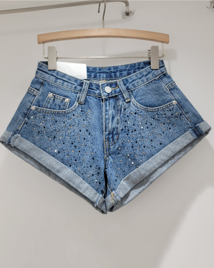 Retro Hot Rhinestone Curled A-Line Wide-Leg Shorts Blue