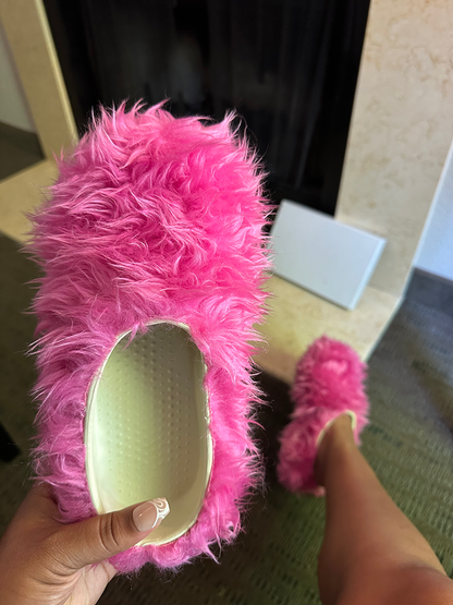 Soft Faux Fur Slides