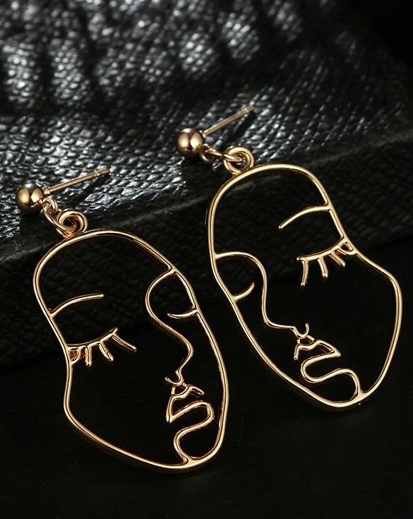 Fashion Creative Face Beaded Decorate Hollow Earrings