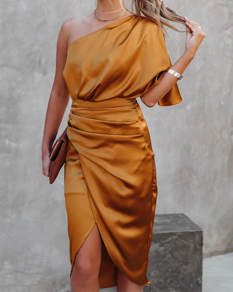 One-Sided Sleeve Irregular Dress