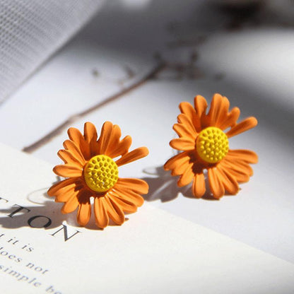 Little Daisy Earrings Japanese Temperament Earrings orange