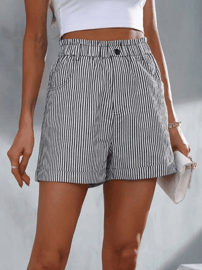 Loose Casual Striped Shorts Black