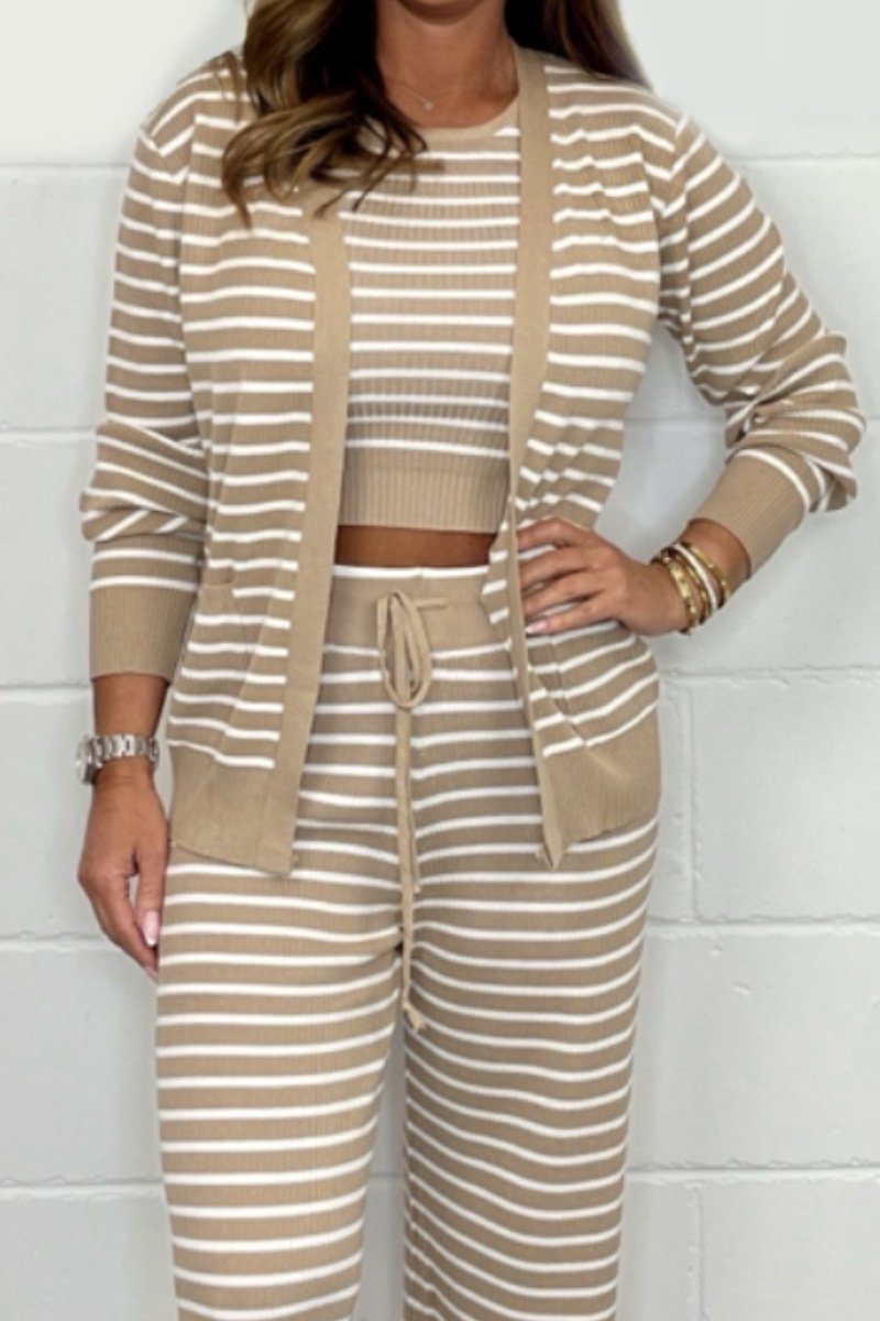 Casual striped knit three-piece suit