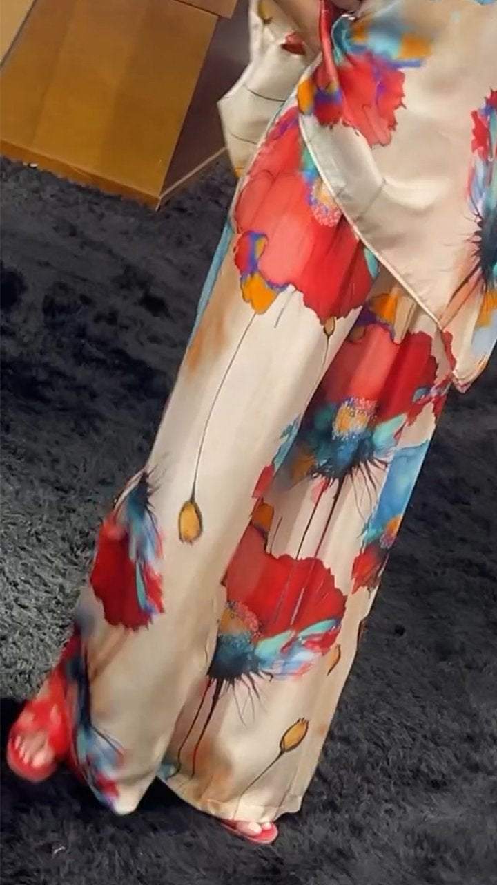 Women Sfumato Floral Top and Pants Suit