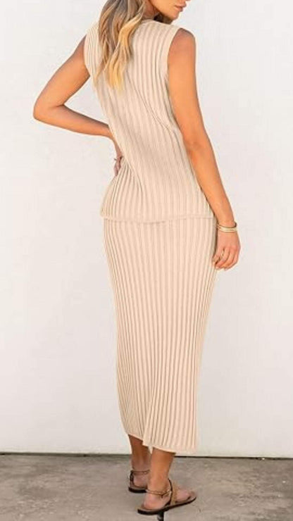 Women's V-neck Sleeveless Ribbed Skirt Suit