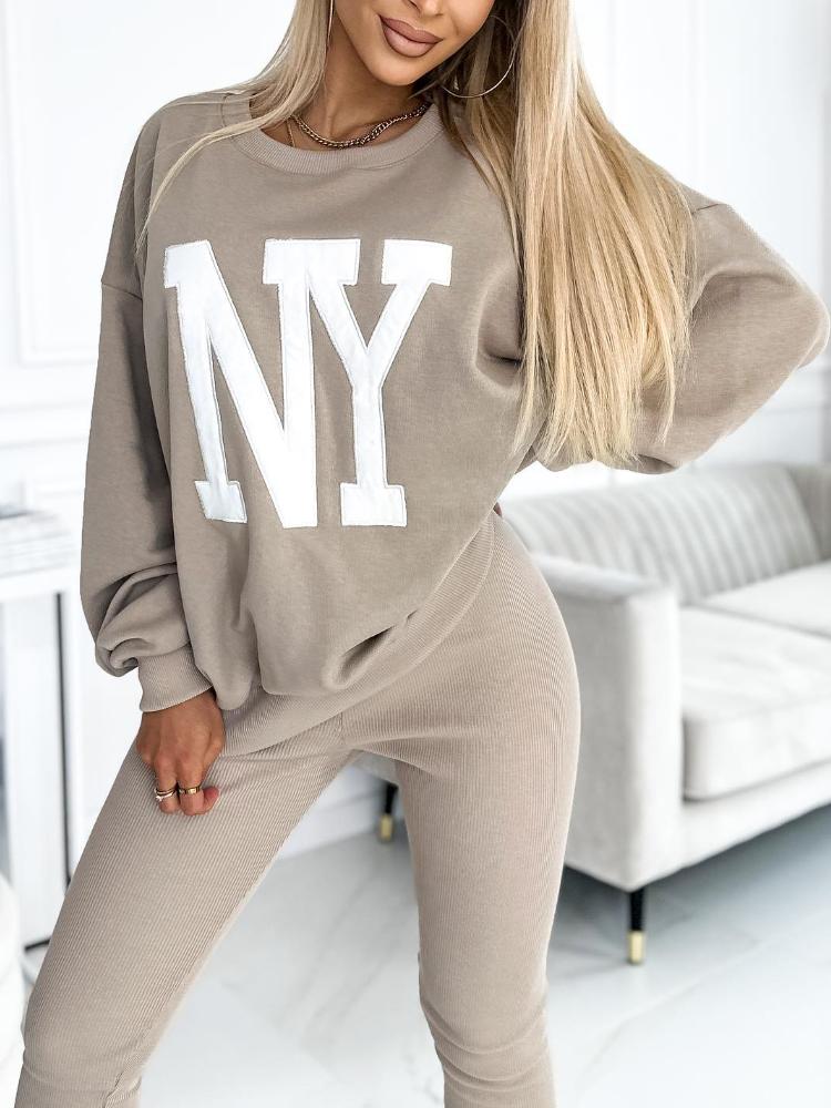 Women's Fashion NYC Sweatshirt and Lined Leggings Set