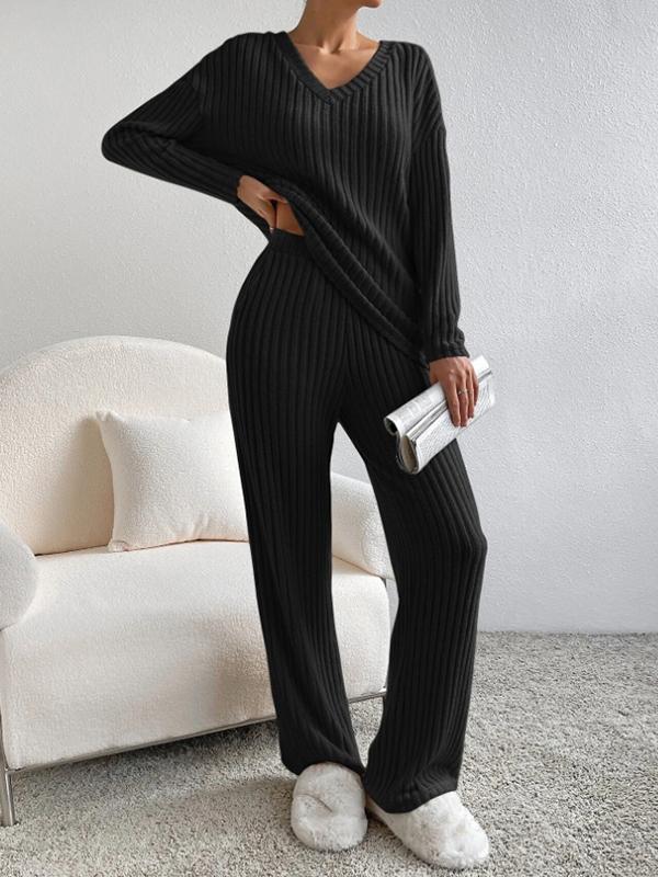 Temperament loose V-neck pit knitted suit Black