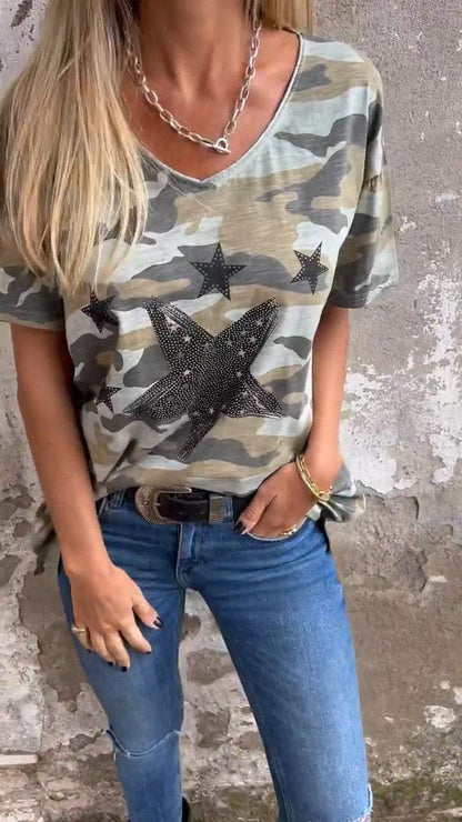 V-neck Short-sleeved Camouflage Star T-shirt