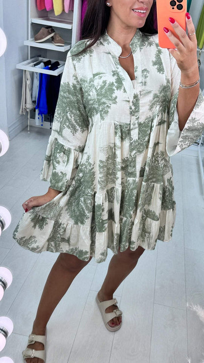 V-neck Printed Dress with Half Sleeves grass green