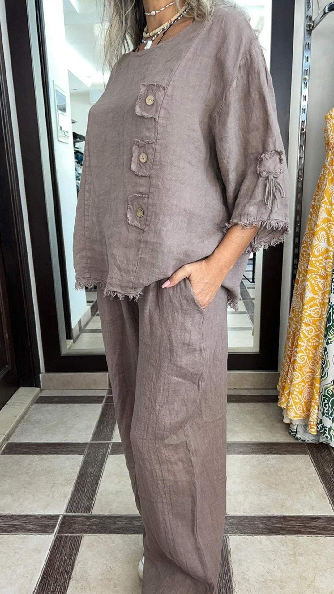 Women's Round Neck Mid-sleeve Cotton and Linen Suit