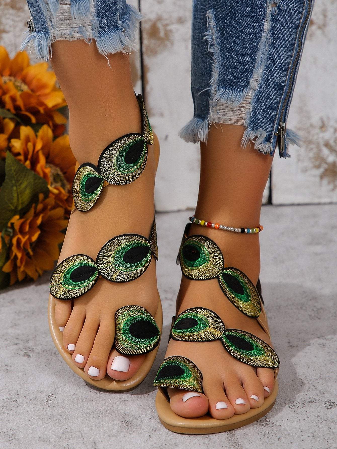 Flat Peacock Eye Beach Sandals Green