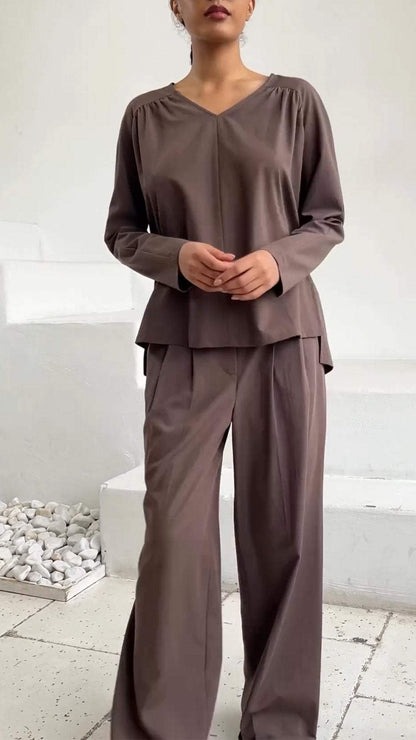 Women's V-neck Comfortable Suit