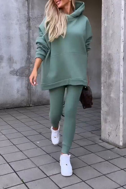 Hooded Sweatshirt and Leggings Sports Suit green