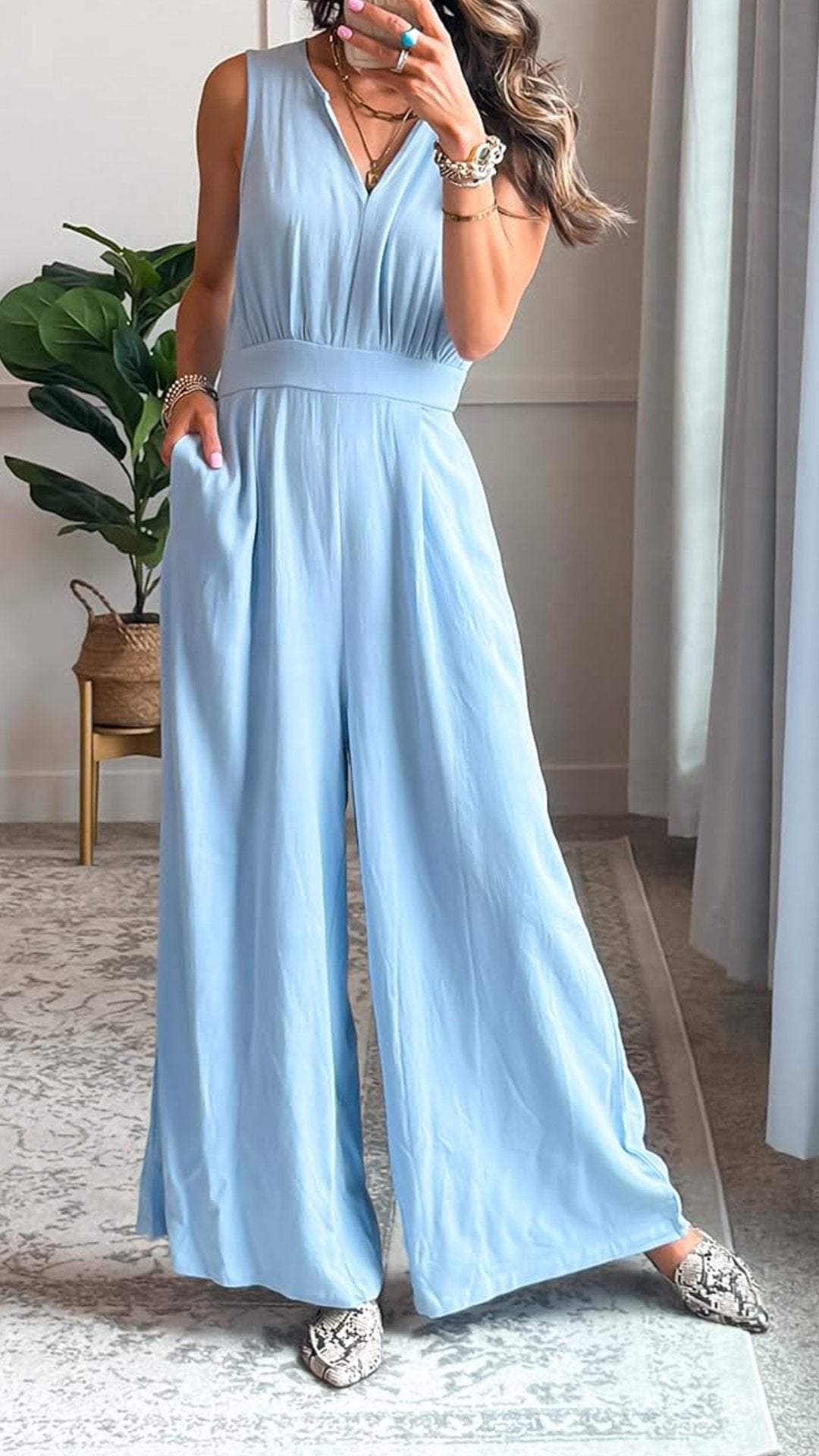 Casual V-neck Sleeveless Jumpsuit blue