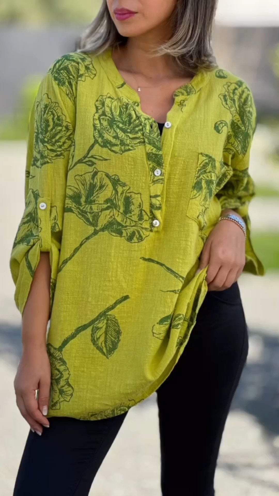 Cotton and Linen Printed V-neck Top Green