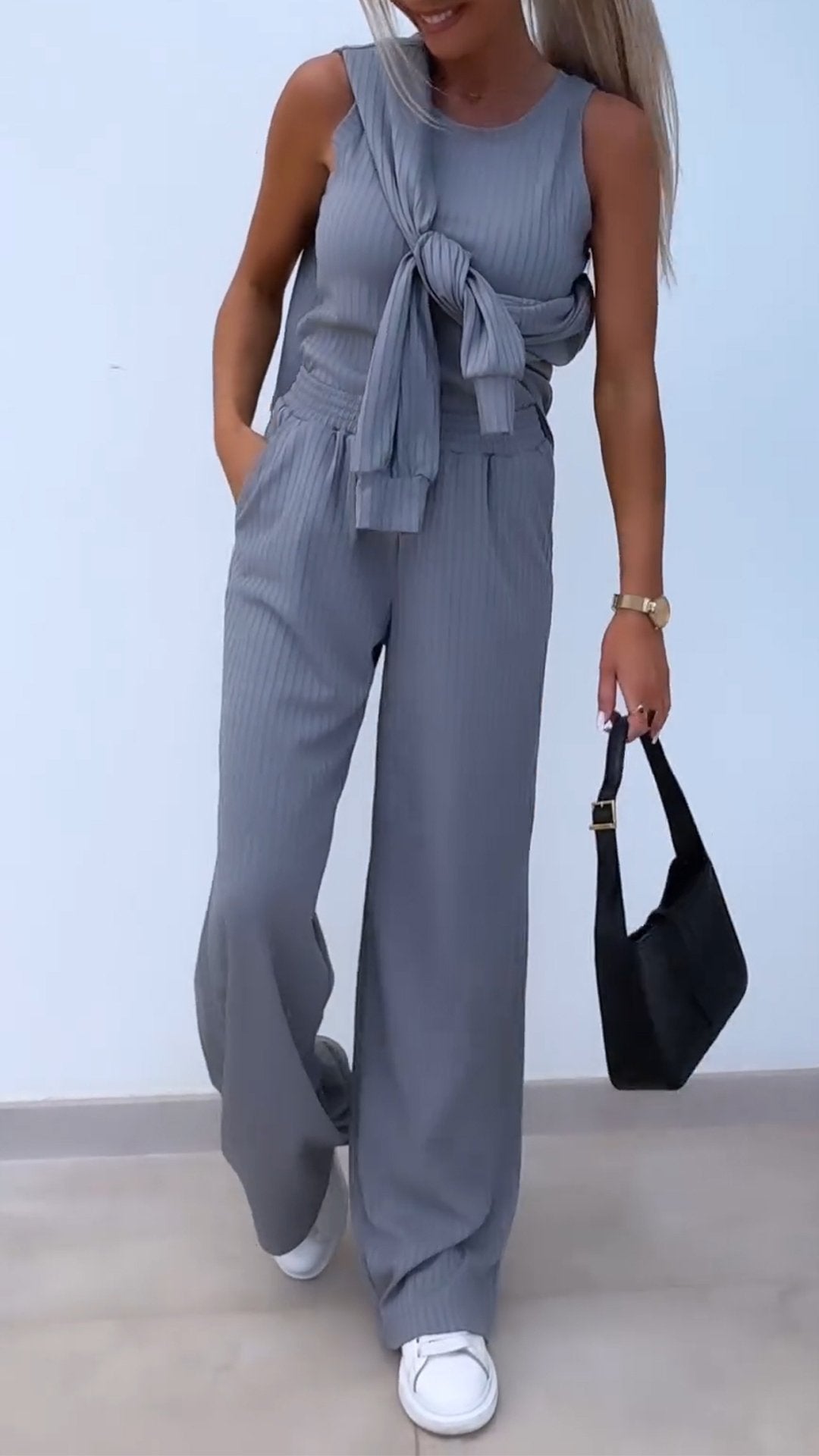 Casual V-neck Long-sleeved Three-piece Suit gray