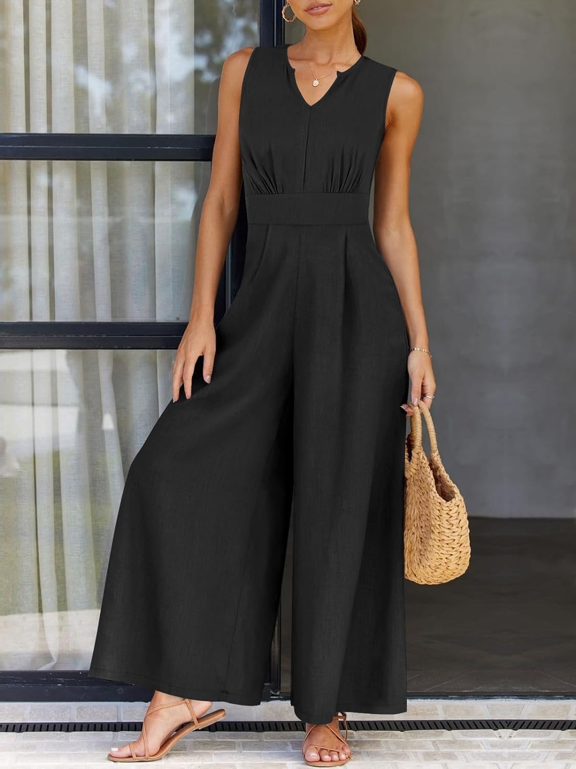 Casual V-neck Sleeveless Jumpsuit