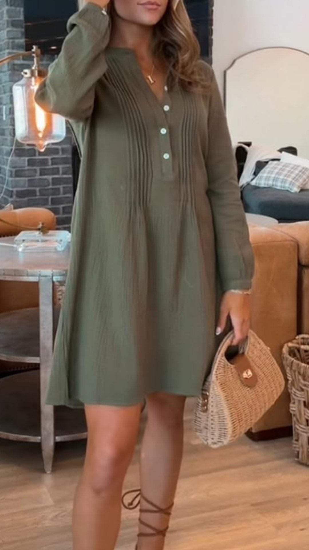 Women's V-neck Long-sleeved Casual Dress