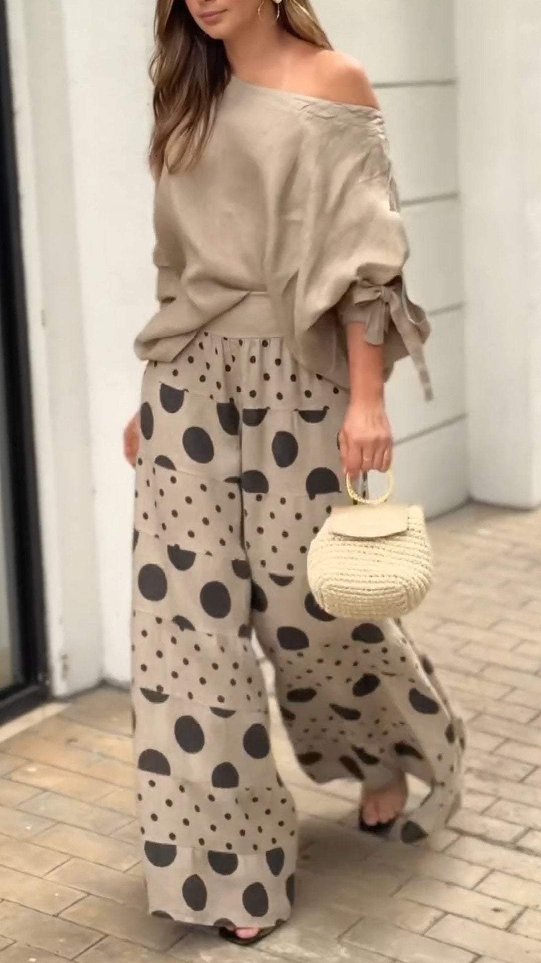 New Off-shoulder Bow Cuff Top Printed Wide Leg Pants Suit Khaki