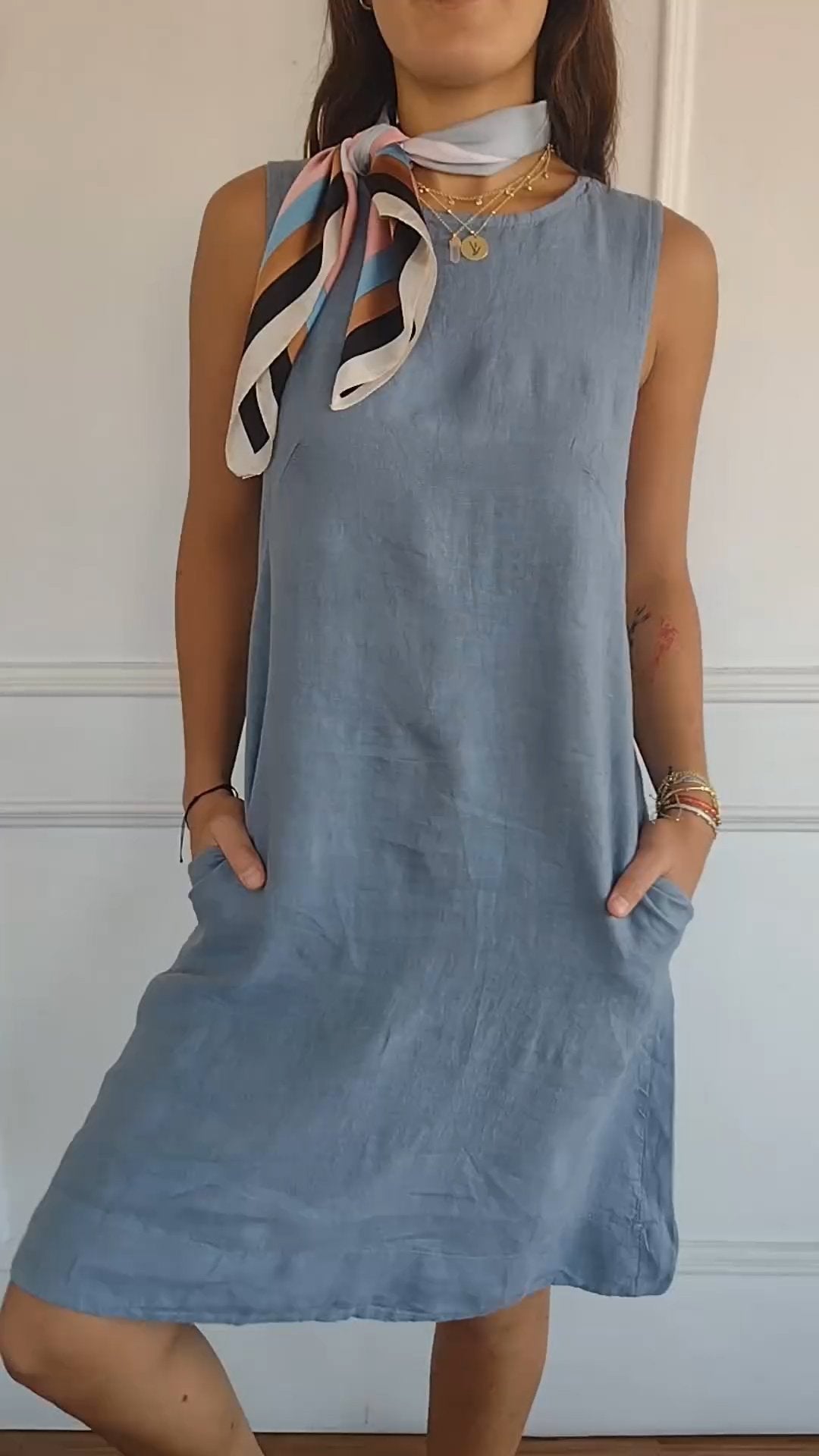 Cotton and linen solid color dress blue