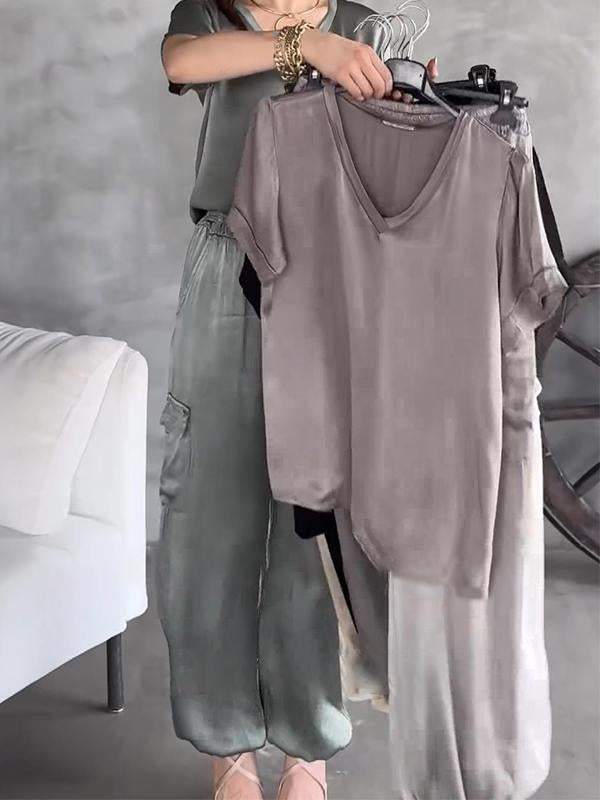 Casual V-neck Short-sleeved Satin Suit gray