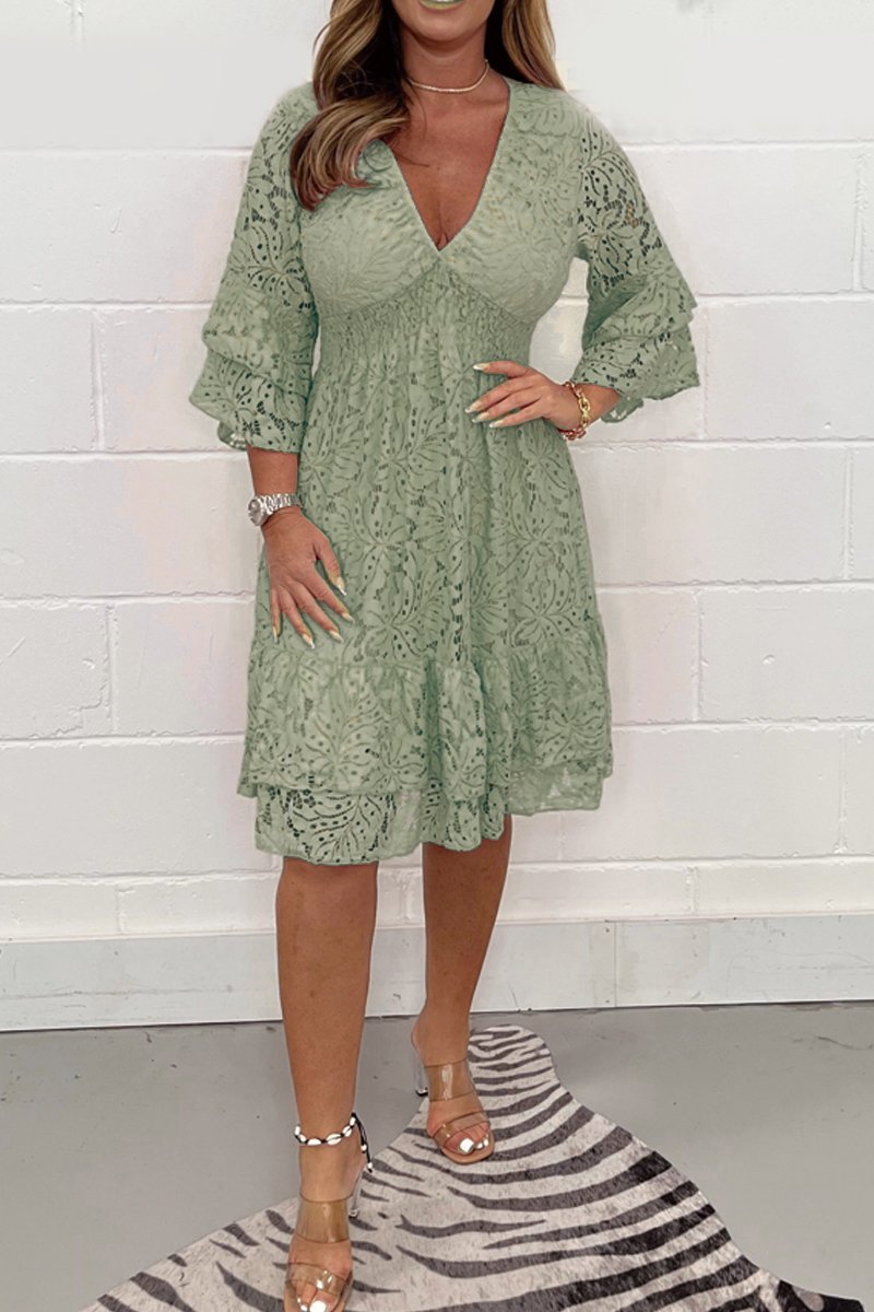 Lace V-neck dress Army green