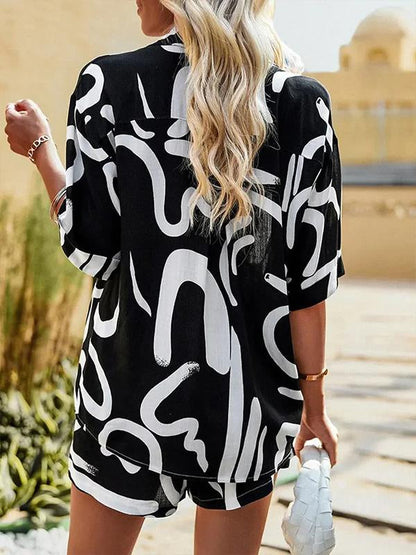 Fashion Print Suit Women's Loose Casual Shirt Shorts Two-piece Set