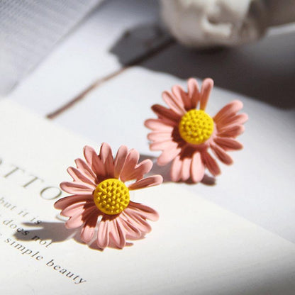 Little Daisy Earrings Japanese Temperament Earrings pink