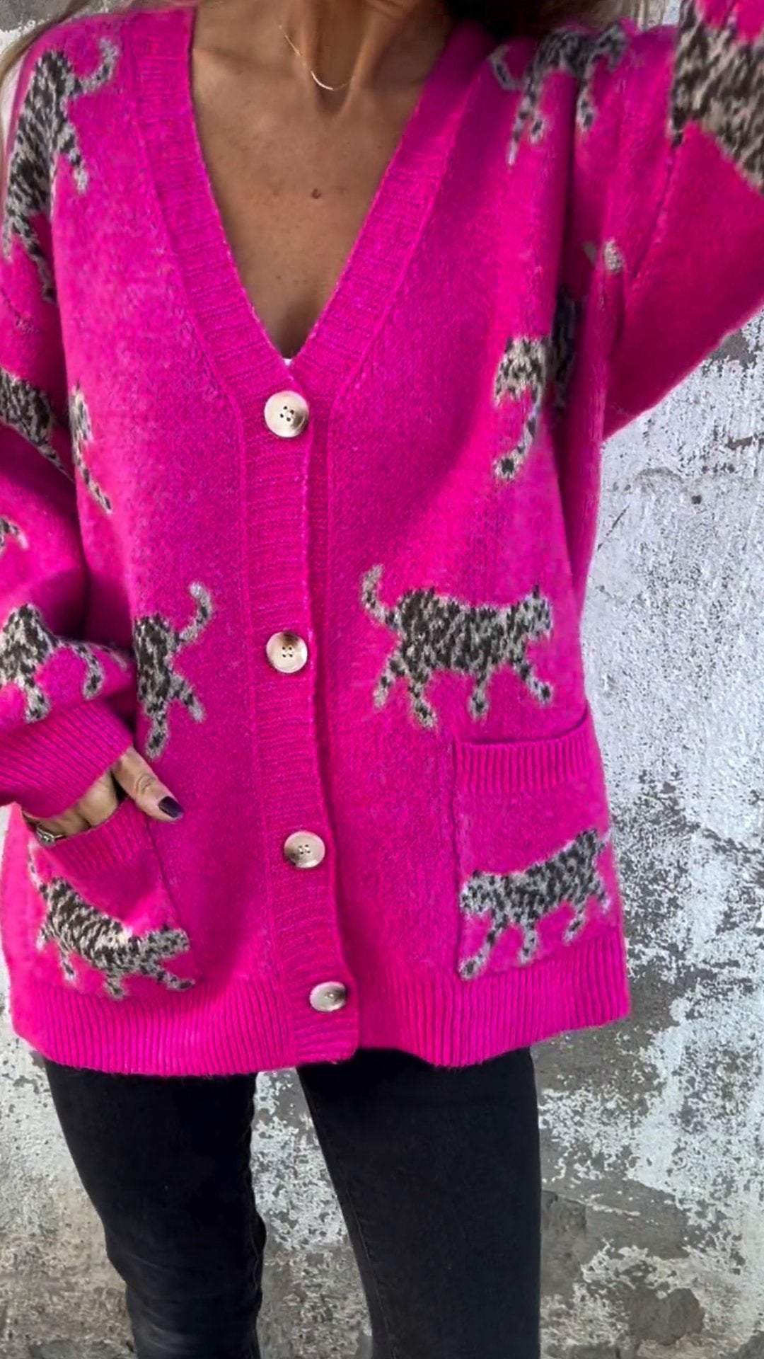 Women's Printed V-neck Knit Cardigan Coat