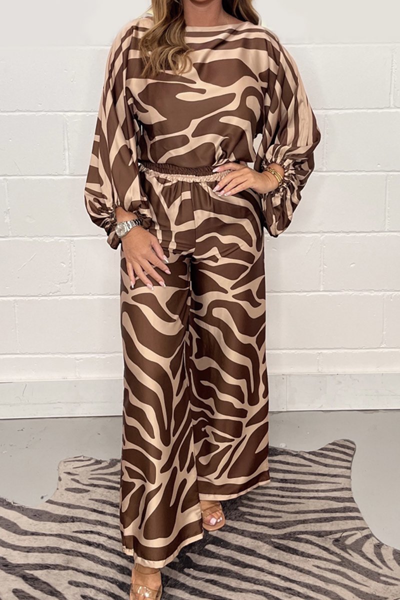 Satin print suit Brown